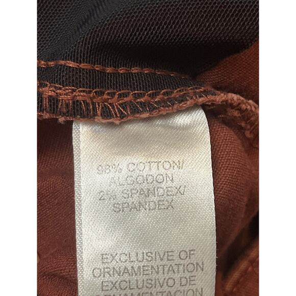 Democracy Women's Size 12 Red 'Ab' Solution Denim Jogger Pants - Picture 3 of 10